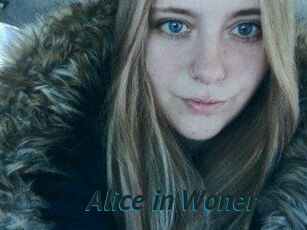 Alice_in_Woner