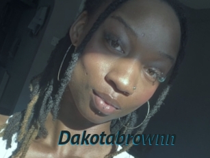 Dakotabrownn