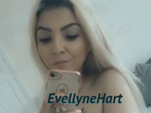 EvellyneHart