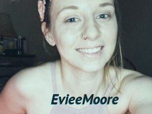 EvieeMoore