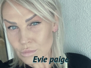 Evie_paige