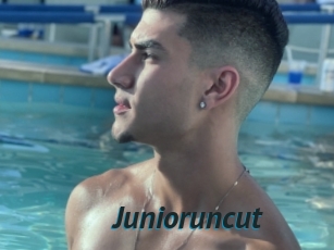 Junioruncut