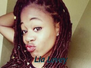 Lia_Lovey