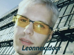 Leonnextdoor