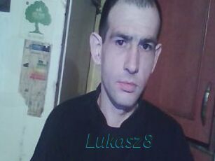 Lukasz8