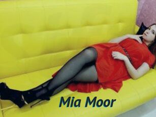 Mia_Moor