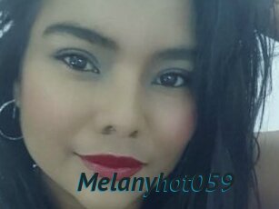 Melanyhot059