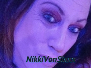 NikkiVonSixxx