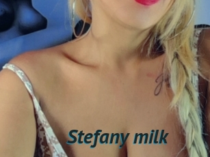 Stefany_milk